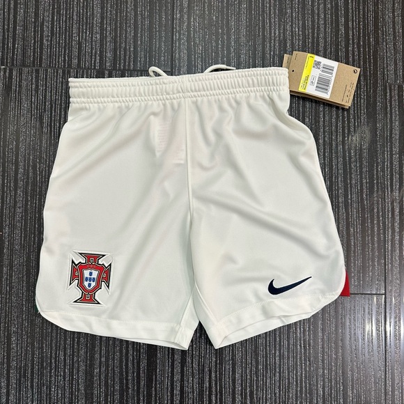Youth Size Small Nike Portugal Away Jersey+Pants - Picture 4 of 9